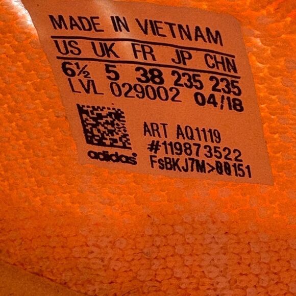 Adidas NMD_R1 Primeknit Clear Orange Women sneakers size 6.5 - Picture 8 of 8